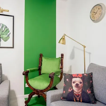 Heart Of Apt- Centre! Old Town 5' Walk *