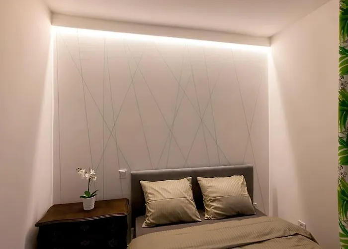 Heart Of Apt- Centre! Old Town 5' Walk