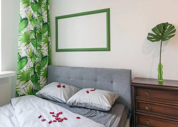 Heart Of Apt- Centre! Old Town 5' Walk Apartment *